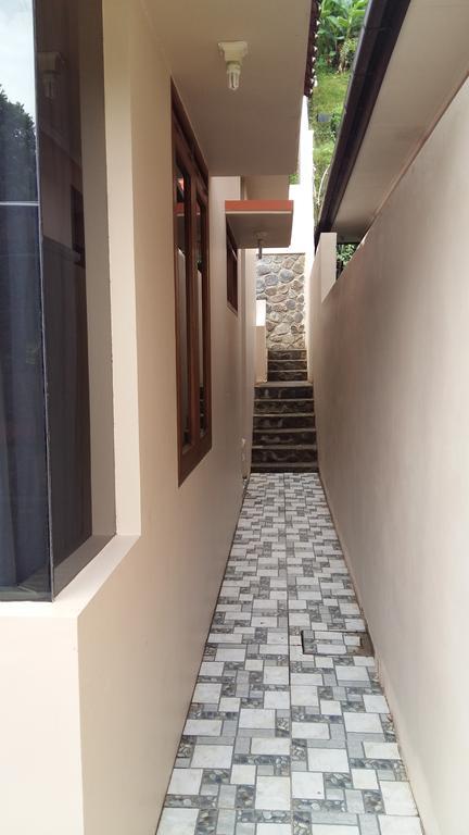 Villa Roemi Bandung Bagian luar foto